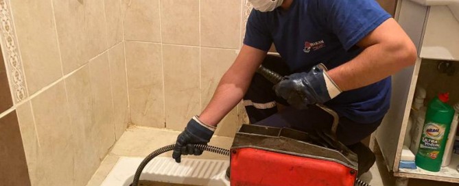 apartmanda tuvalet tıkanması